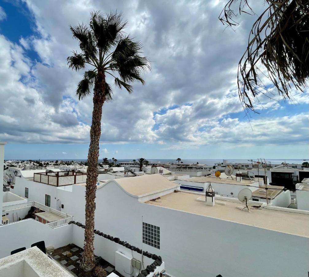 Cozy And Sunny Apartment Over The Rooftops Пуерто-дель-Кармен Екстер'єр фото